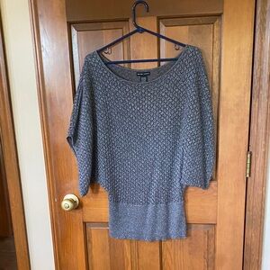 New York & Company Textured Gray Sweater